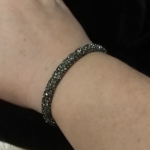 Swarovski "Crystaldust" cuff bracelet in black, measures - 6" (small) - Picture 3 of 4